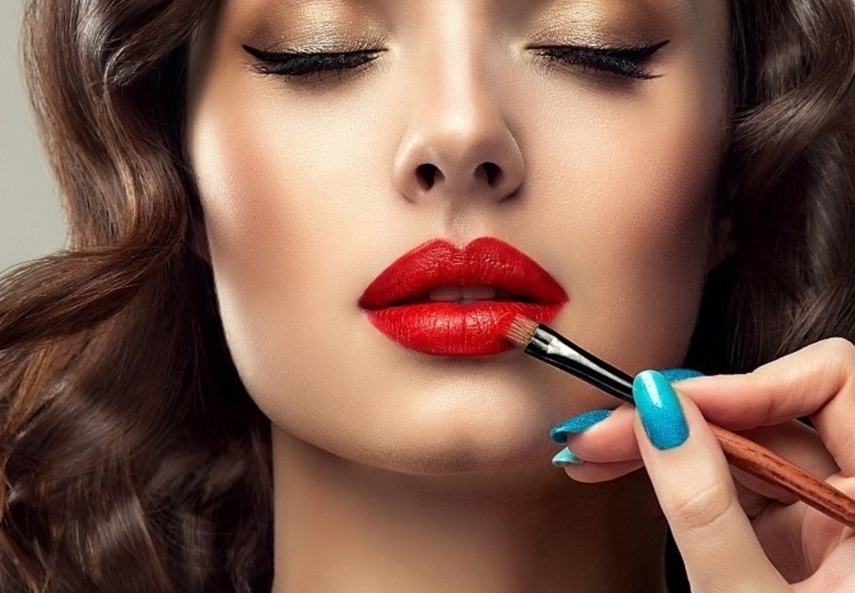 5 dicas para uma maquiagem perfeita utilizando produtos Ruby Rose