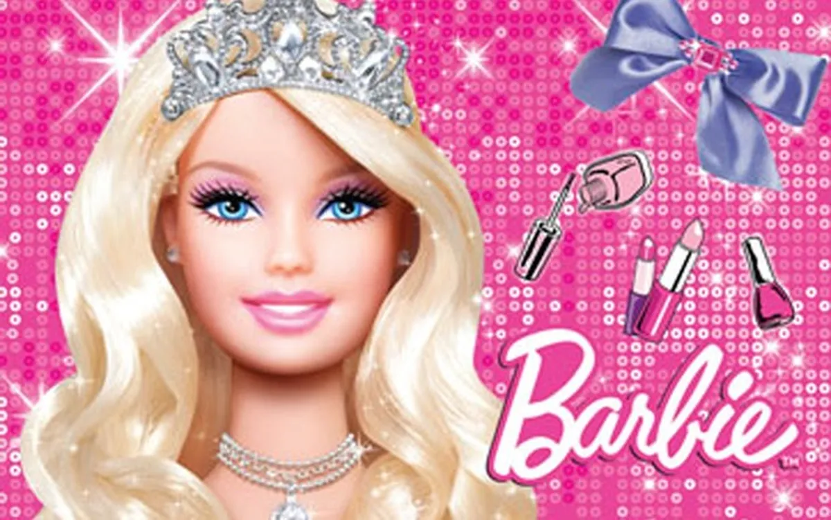 Como Fazer Maquiagem da Barbie